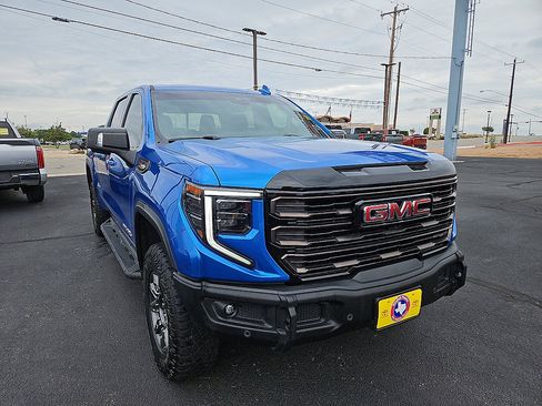 Used 2024 GMC Sierra 1500 AT4X AWD/4WD image 7