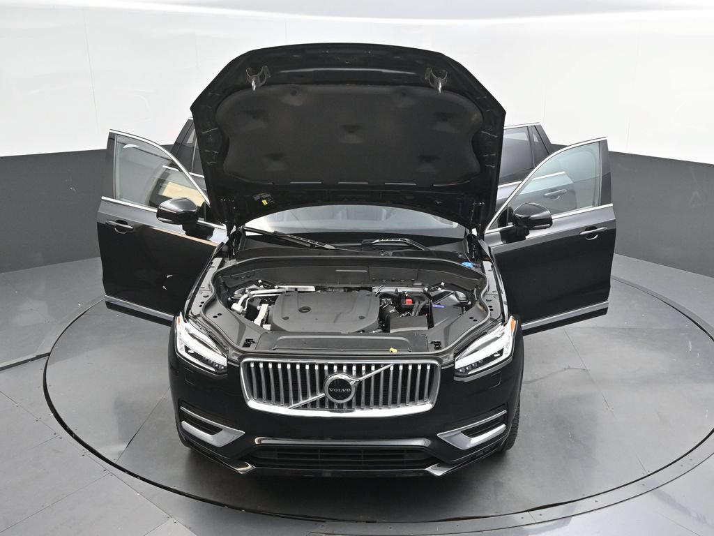 Certified 2023 Volvo XC90 B6 Plus w/ Protection Package Premier AWD/4WD image 40