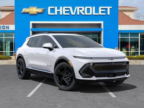 New 2025 Chevrolet Equinox EV RS image 7