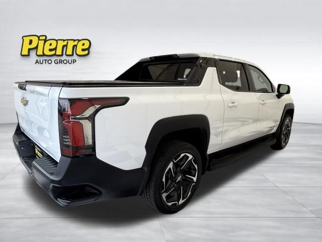 Used 2026 Chevrolet Silverado EV LT AWD/4WD image 7