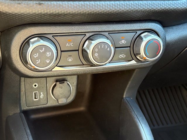 Used 2024 Nissan Kicks S FWD image 18