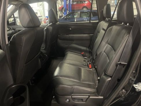 Used 2022 Honda Pilot EX-L image 11