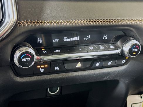 Certified 2025 MAZDA CX-50 2.5 Hybrid w/ Weather Package image 14