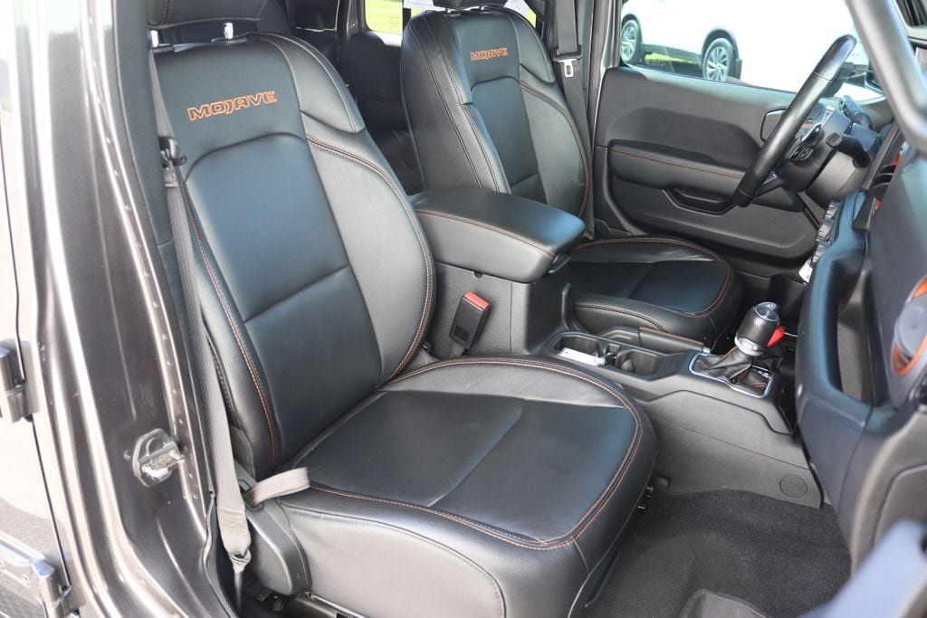 Used 2023 Jeep Gladiator Mojave w/ LED Lighting Group AWD/4WD image 23