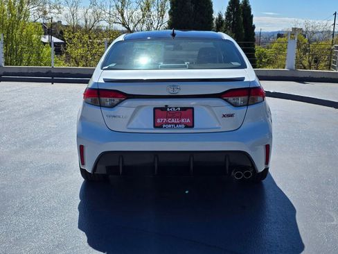 Used 2023 Toyota Corolla XSE FWD image 4