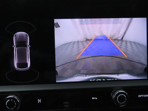 Used 2022 Porsche Macan S image 16