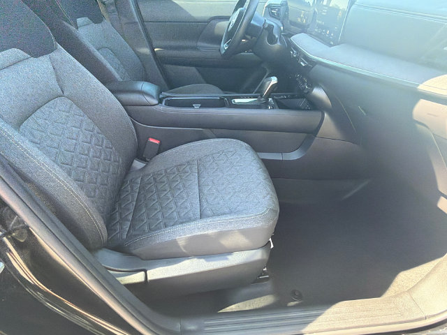 Certified 2026 Nissan Kicks SV FWD image 13
