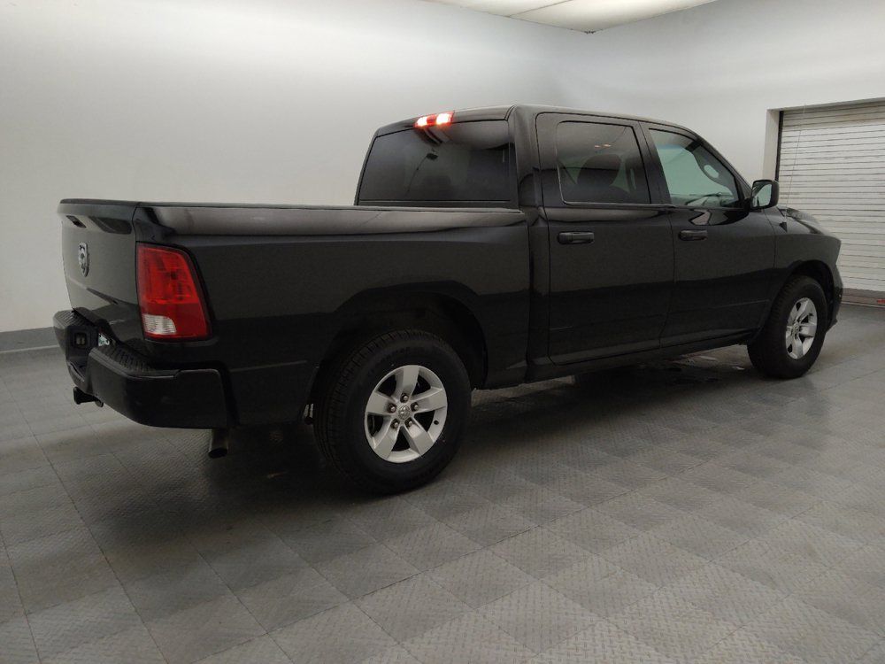 Used 2018 RAM 1500 Express RWD image 10