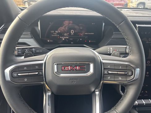 New 2026 GMC Acadia Elevation w/ Elevation Premium Package FWD image 15
