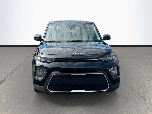 Used 2022 Kia Soul LX w/ Technology Package FWD image 2