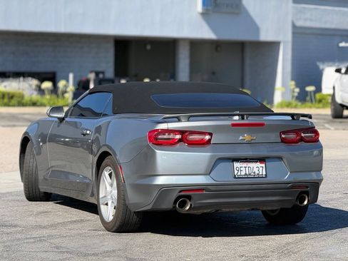 Used 2023 Chevrolet Camaro LT RWD image 2