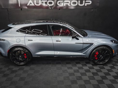 Used 2021 Aston Martin DBX AWD/4WD image 19