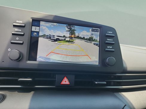 New 2026 Hyundai Elantra Sport FWD image 24