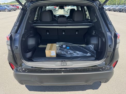 New 2026 Subaru Forester Touring AWD/4WD image 5
