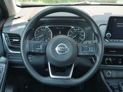 Certified 2021 Nissan Rogue S AWD/4WD image 5