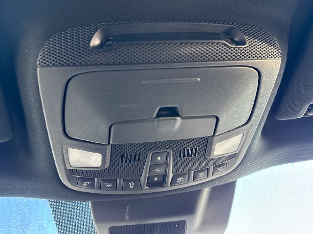Used 2019 Ford Expedition Limited w/ Equipment Group 302A AWD/4WD image 42