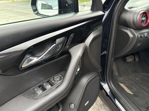 Used 2021 Chevrolet Blazer RS w/ Enhanced Convenience Package AWD/4WD image 15