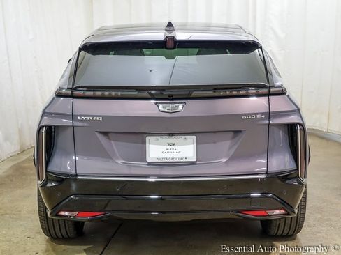 New 2025 Cadillac Lyriq Luxury image 5