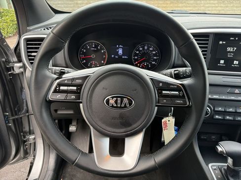 Used 2021 Kia Sportage S image 25