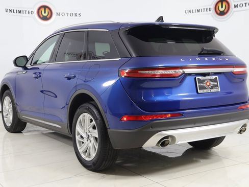 Used 2021 Lincoln Corsair Standard image 4