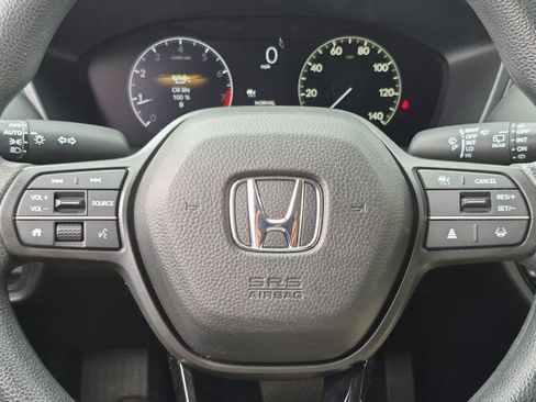 Used 2024 Honda HR-V LX image 15