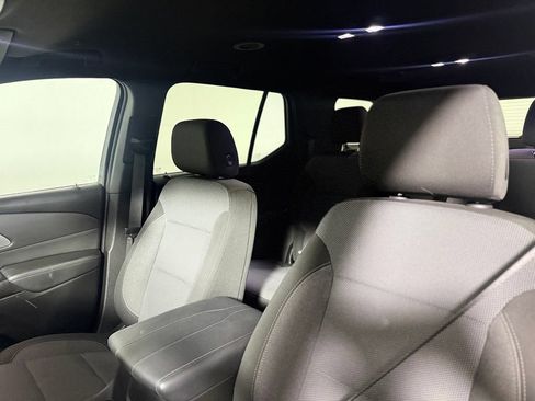 Used 2023 Chevrolet Traverse LT w/ LPO, Cargo Package AWD/4WD image 19