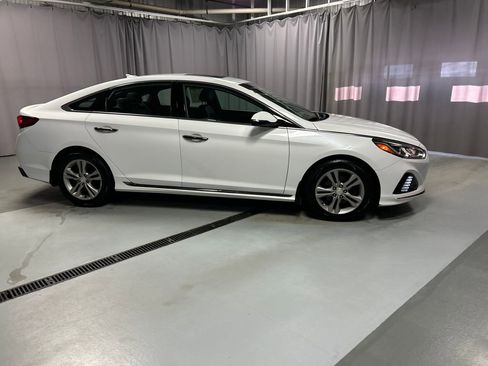 Used 2018 Hyundai Sonata Sport w/ Cargo Package image 8