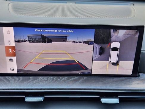 Used 2025 Genesis GV80 2.5T Prestige image 13