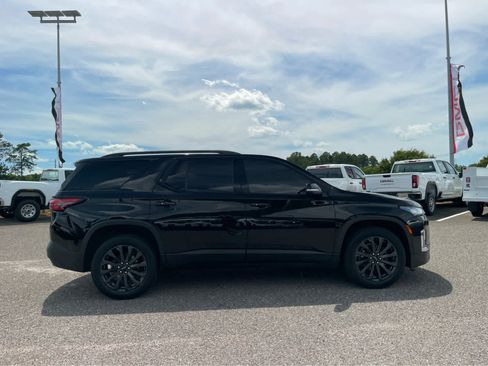 Used 2023 Chevrolet Traverse RS FWD image 4