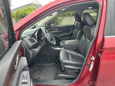 Used 2024 Subaru Ascent Touring w/ Popular Package #2 AWD/4WD image 2
