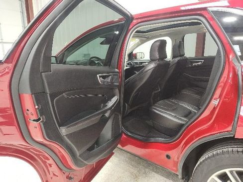 Used 2024 Ford Edge Titanium w/ Equipment Group 301A image 13