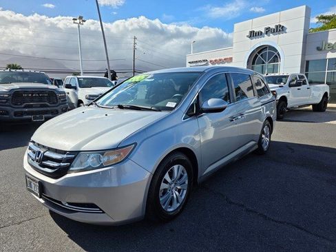 Used 2017 Honda Odyssey SE image 3