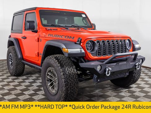 Used 2024 Jeep Wrangler Rubicon w/ Convenience Group AWD/4WD image 12