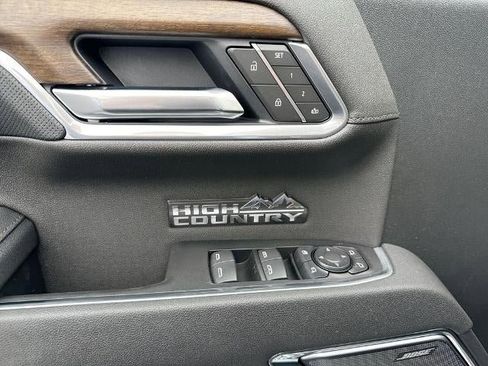 New 2026 Chevrolet Silverado 1500 High Country w/ High Country Premium Package image 24