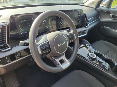 Used 2023 Kia Sportage LX AWD/4WD image 22