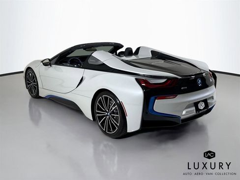 Used 2019 BMW i8 Roadster AWD/4WD image 8