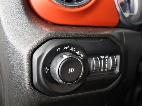 Used 2022 Jeep Wrangler Unlimited Rubicon image 23