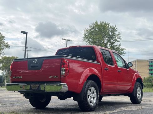 Used 2011 Nissan Frontier SV AWD/4WD image 7