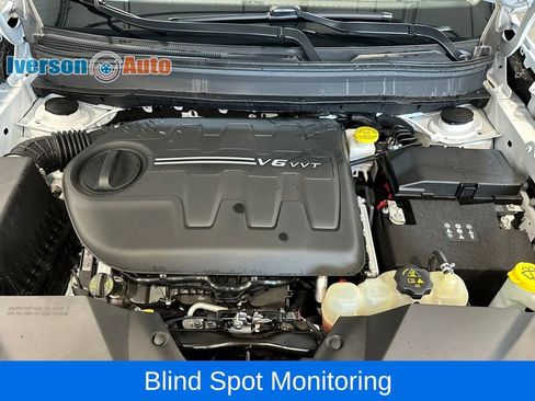 Used 2022 Jeep Cherokee Limited image 10