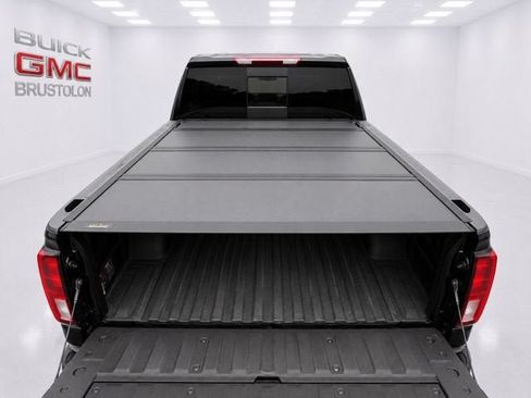 New 2026 GMC Sierra 1500 Elevation w/ Elevation Premium Package AWD/4WD image 10