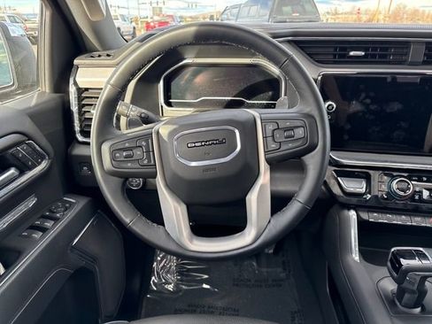 Used 2025 GMC Sierra 1500 Denali image 11