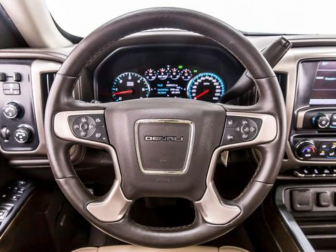 Used 2017 GMC Sierra 1500 Denali AWD/4WD image 22