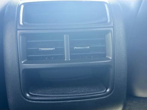 Used 2024 Cadillac XT5 Premium Luxury AWD/4WD image 33