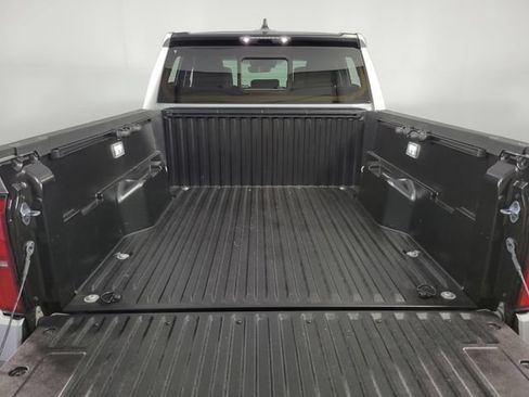 Used 2024 Toyota Tacoma SR5 AWD/4WD image 26