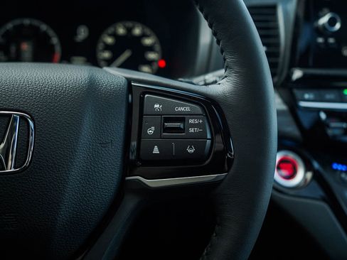 New 2026 Honda Odyssey Elite image 23