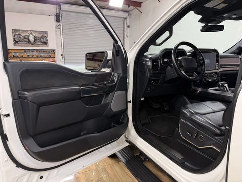 Used 2024 Ford F150 Platinum w/ FX4 Off-Road Package AWD/4WD image 12
