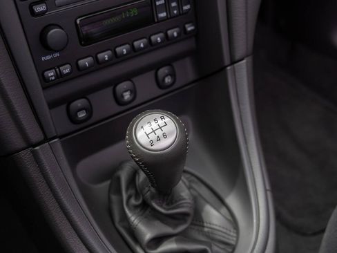 Used 2004 Ford Mustang Cobra RWD image 17