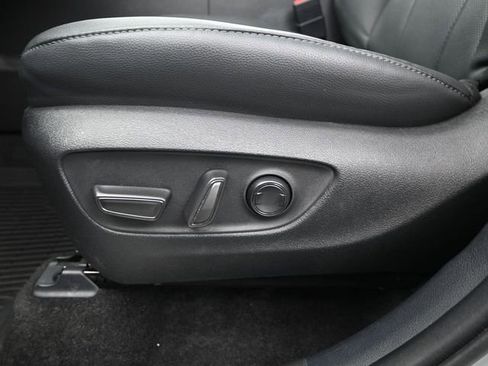 Used 2024 Toyota Grand Highlander Platinum image 12