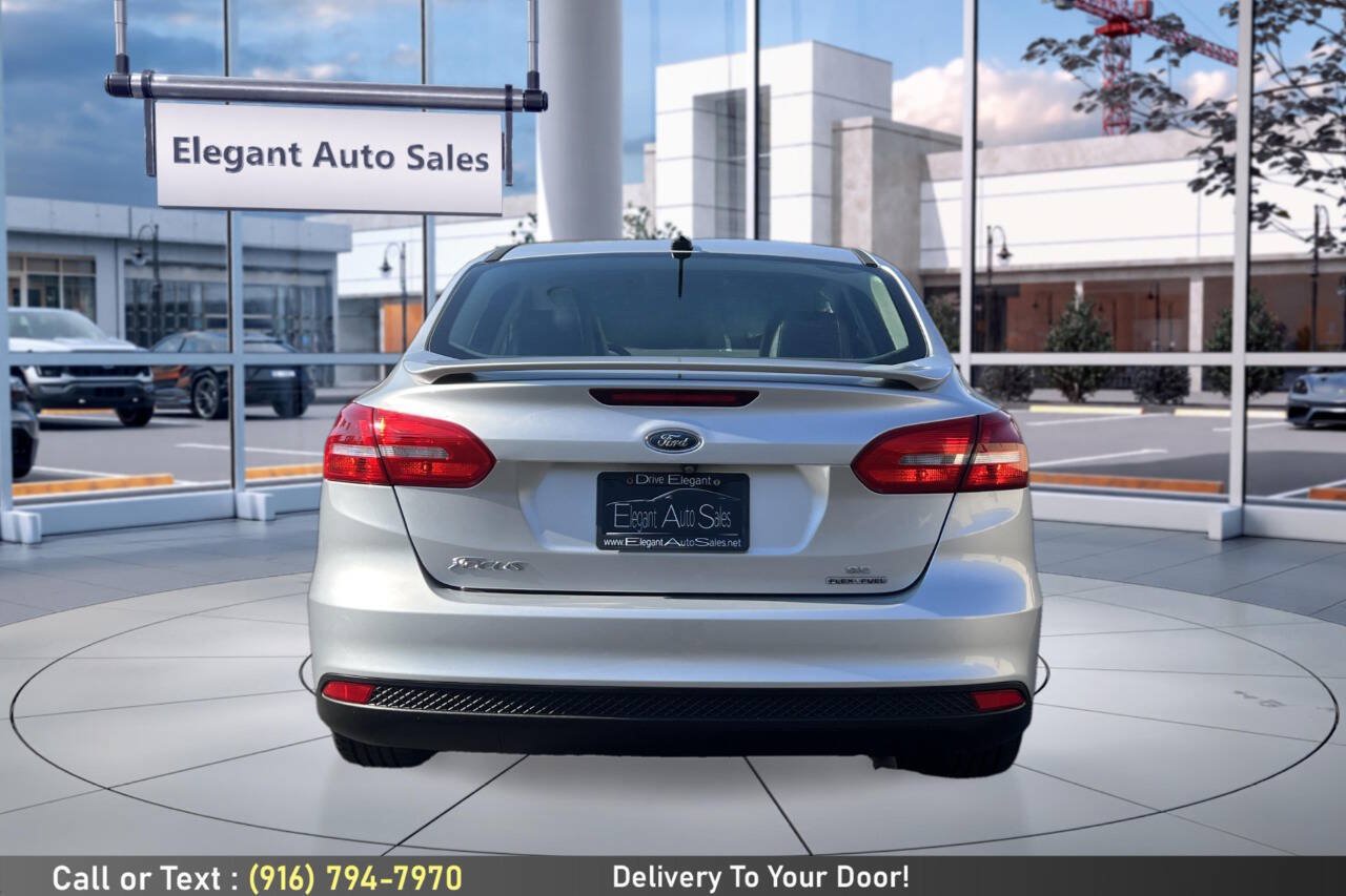 Used 2015 Ford Focus SE w/ Equipment Group 201A FWD image 6