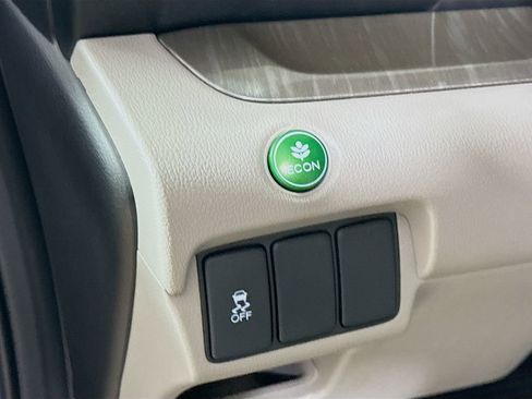 Used 2012 Honda CR-V EX-L image 10